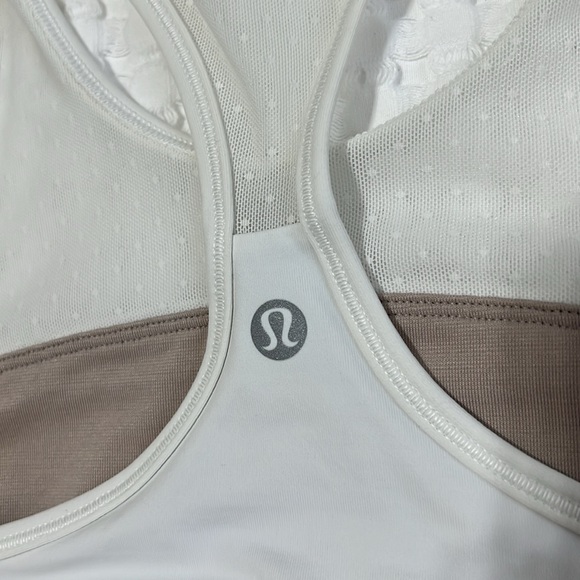 Lululemon Move White Luxtreme Mesh Sports Bra - Picture 9 of 11